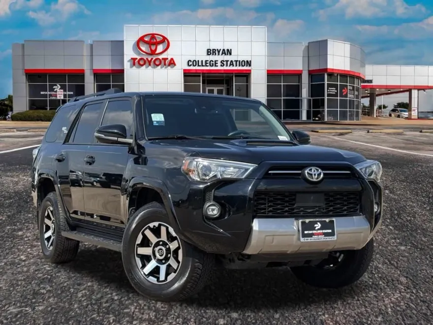 2023 Toyota 4Runner TRD Premium photo 1