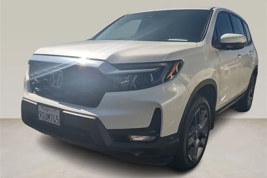 2023 Honda Passport EX-L photo 1