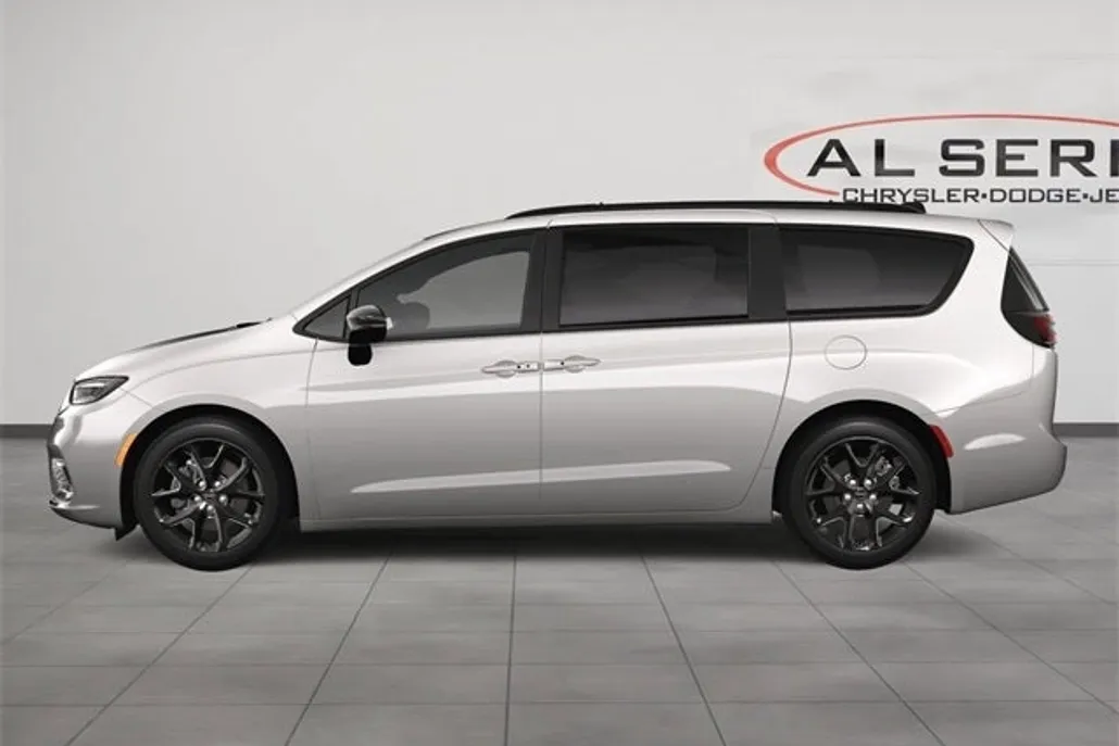 2025 Chrysler Pacifica Limited photo 1