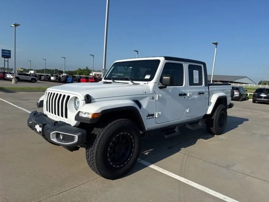 2020 Jeep Gladiator Sport S photo 1