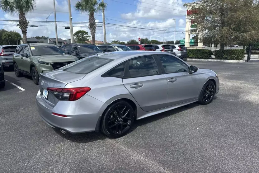 2023 Honda Civic Sport photo 1
