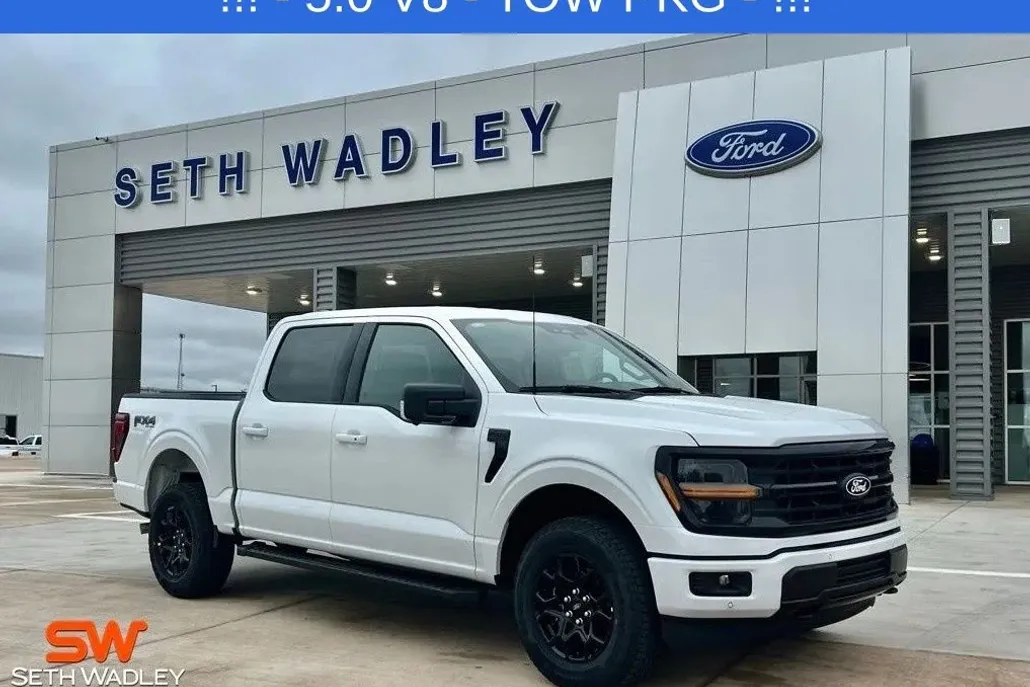 2025 Ford F-150 XLT photo 1
