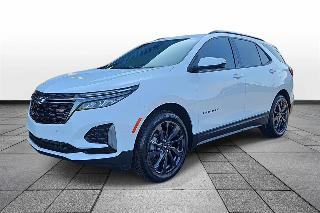 2022 Chevrolet Equinox RS photo 1