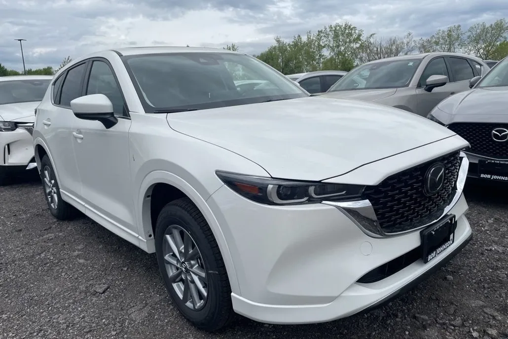 2025 Mazda CX-5 2.5 S Preferred photo 1
