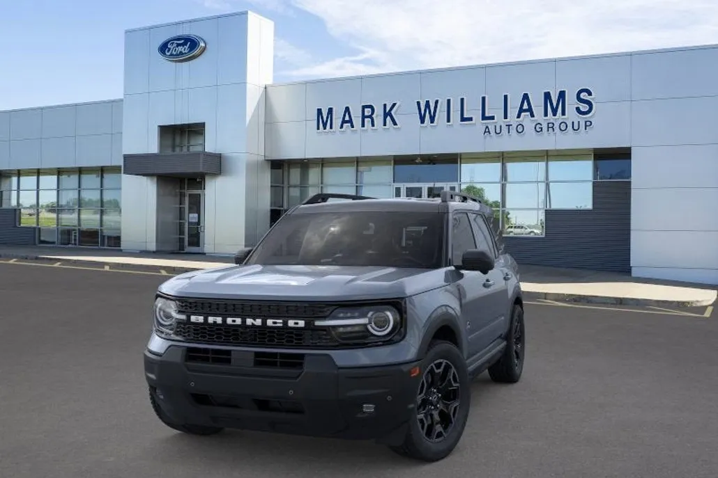 2025 Ford Bronco Sport Outer Banks photo 1