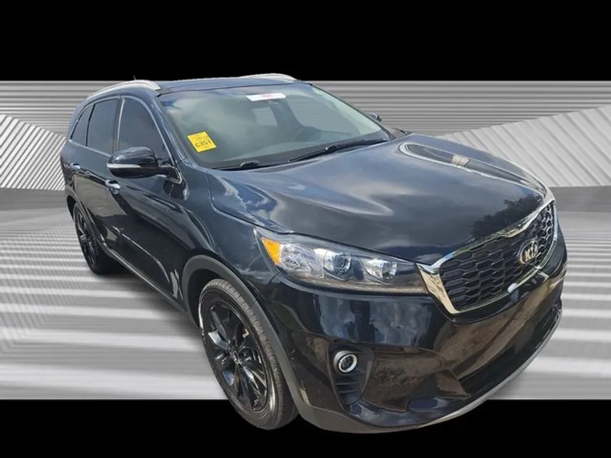 2020 Kia Sorento EX photo 1