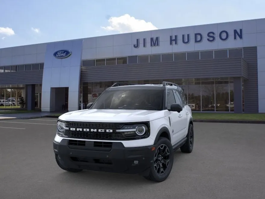2025 Ford Bronco Sport Outer Banks photo 1