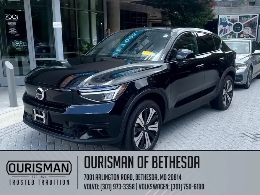 2023 Volvo C40 Core photo 1