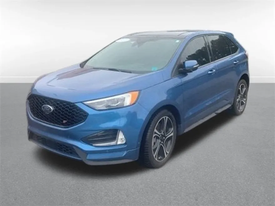 2021 Ford Edge ST photo 1