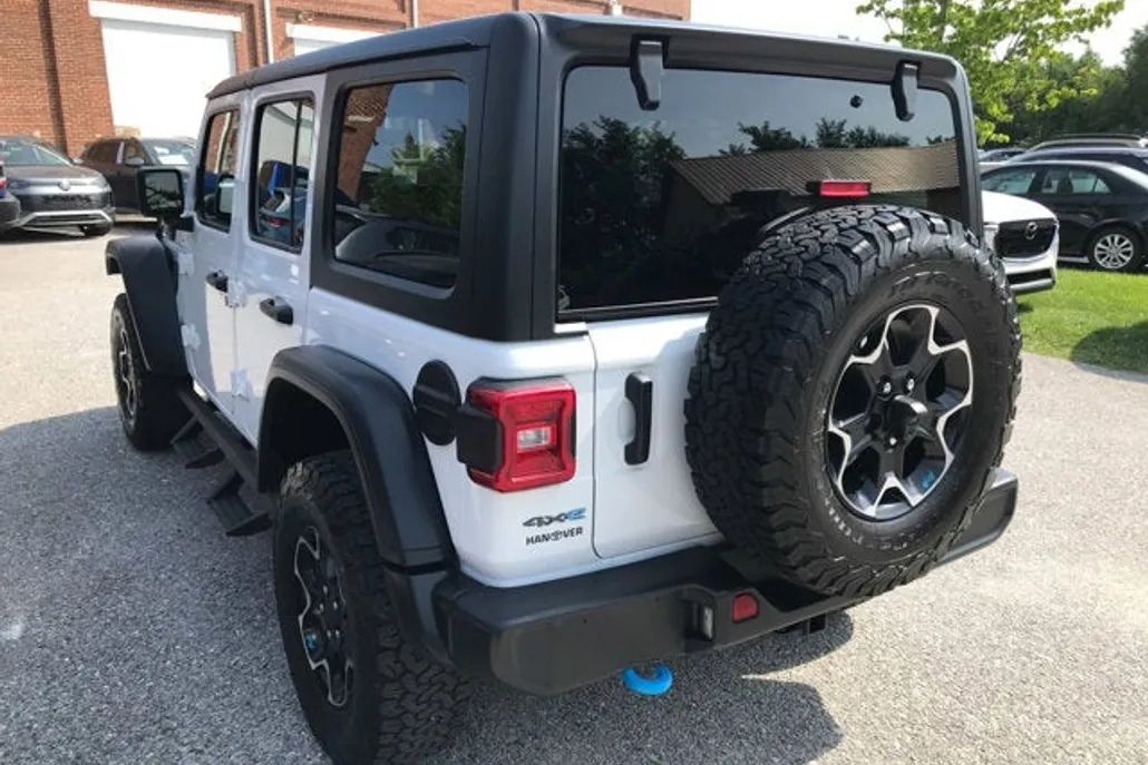 2022 Jeep Wrangler 4xe Unlimited Rubicon photo 1