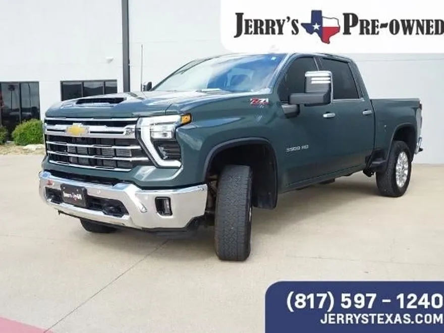 2025 Chevrolet Silverado 3500HD LTZ photo 1
