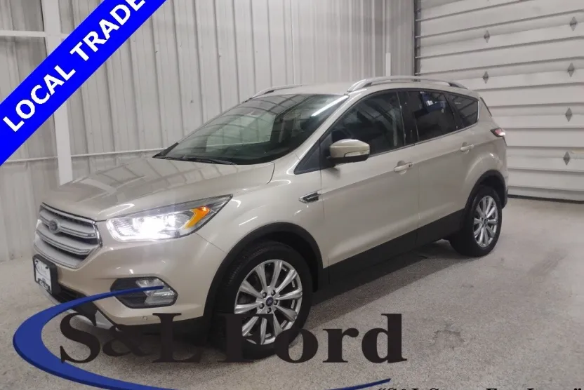 2018 Ford Escape Titanium photo 1