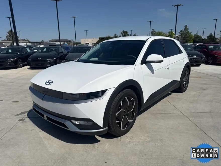 2024 Hyundai Ioniq 5 SEL photo 1