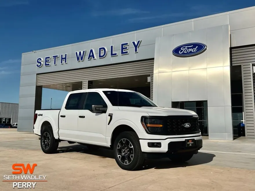2025 Ford F-150 STX photo 1