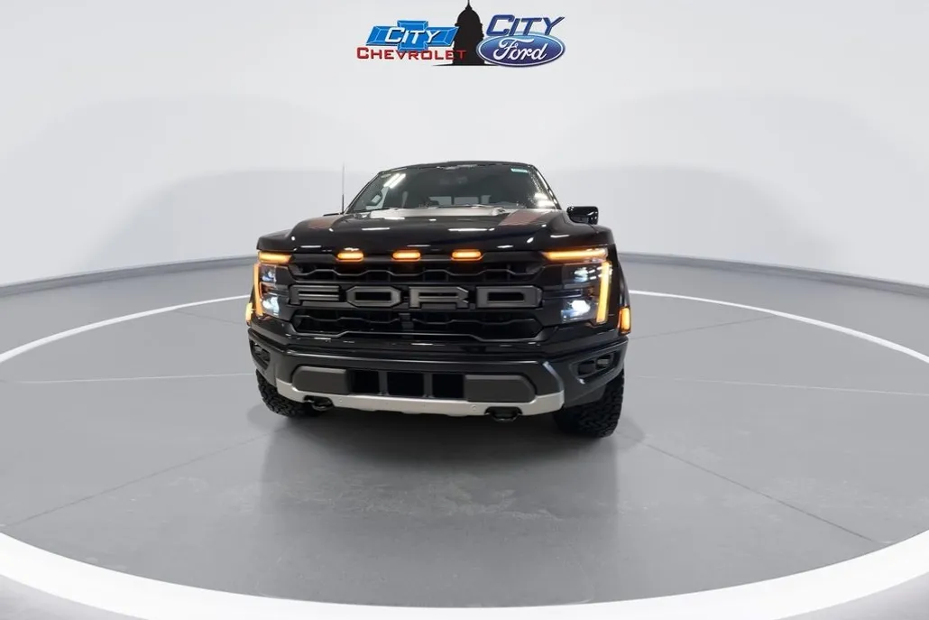 2025 Ford F-150 Raptor photo 1