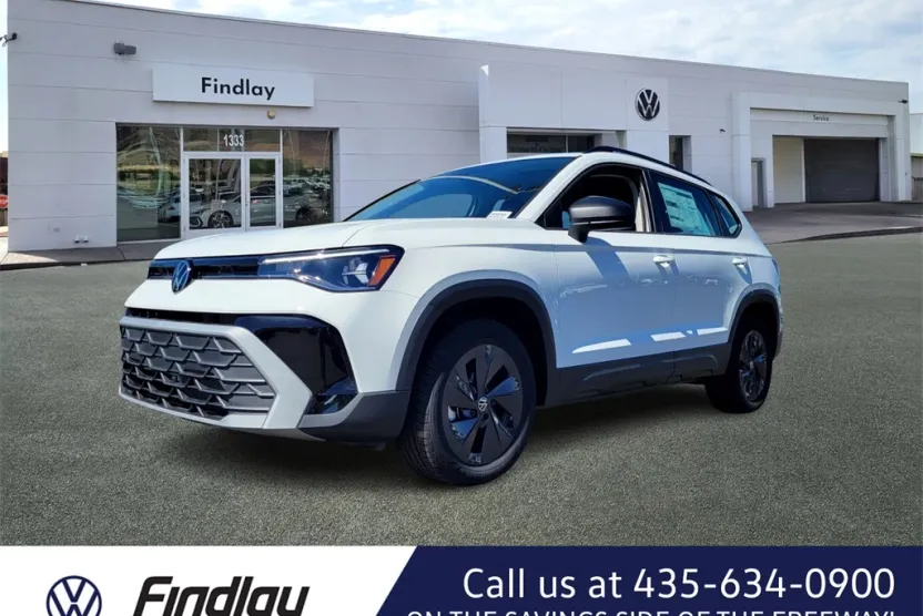 2025 Volkswagen Taos S photo 1
