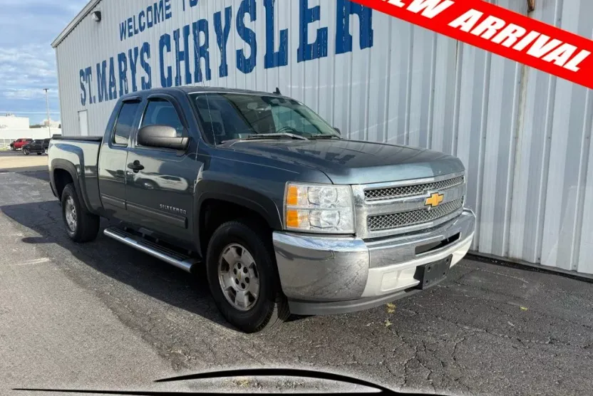 2013 Chevrolet Silverado 1500 LT photo 1