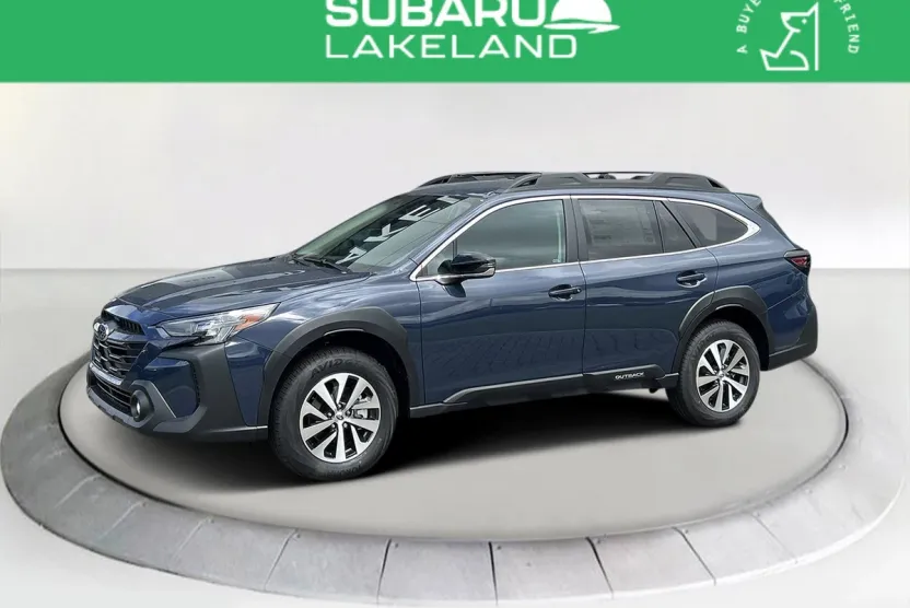 2025 Subaru Outback Premium photo 1