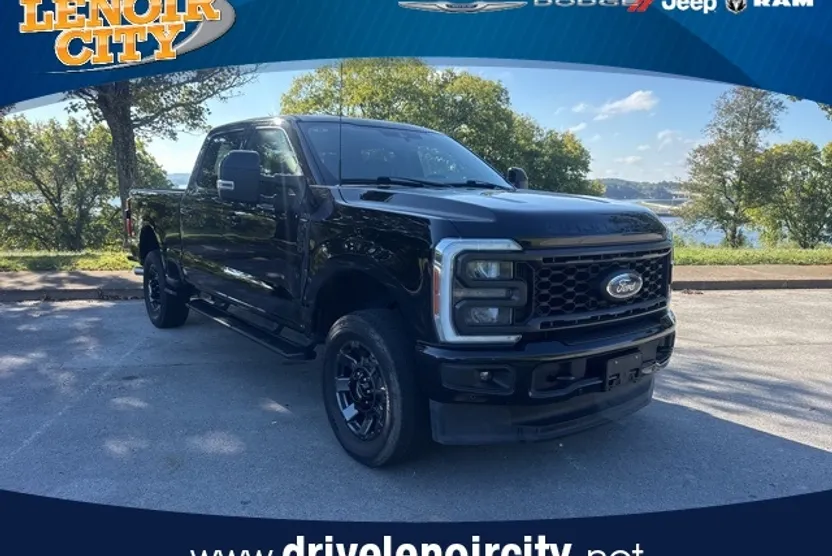2023 Ford F-250 photo 1