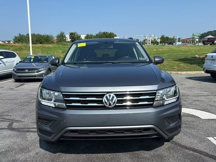 2019 Volkswagen Tiguan SE photo 1