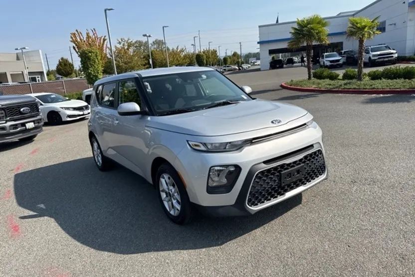 2021 Kia Soul S photo 1
