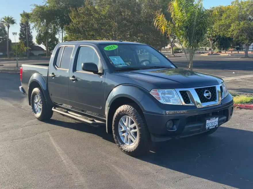 2018 Nissan Frontier SV photo 1