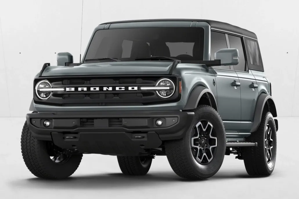 2024 Ford Bronco Outer Banks photo 1