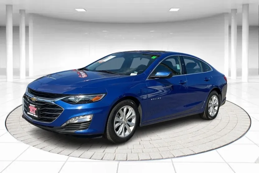 2023 Chevrolet Malibu 1LT photo 1