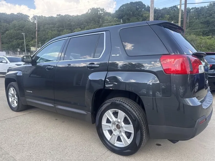 2013 Gmc Terrain SLE photo 1