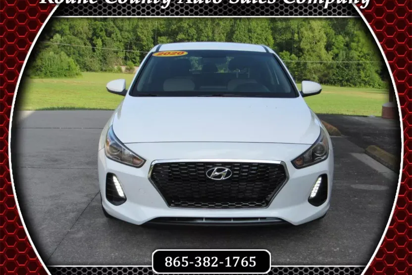 2020 Hyundai Elantra GT Base photo 1