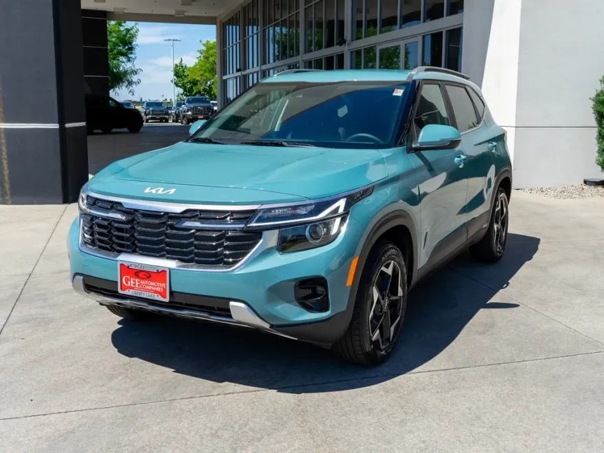 2026 Kia Seltos EX photo 1