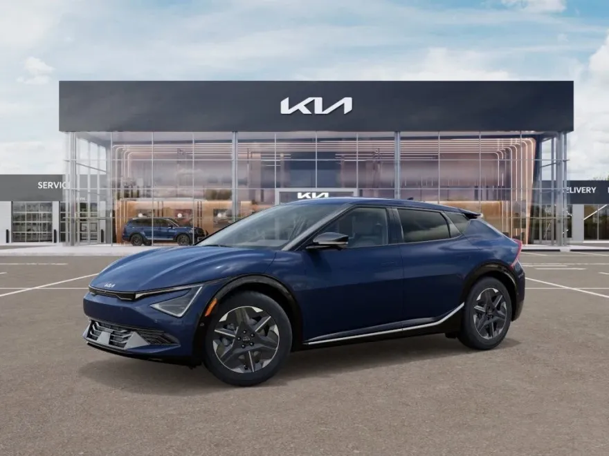 2025 Kia EV6 Light photo 1