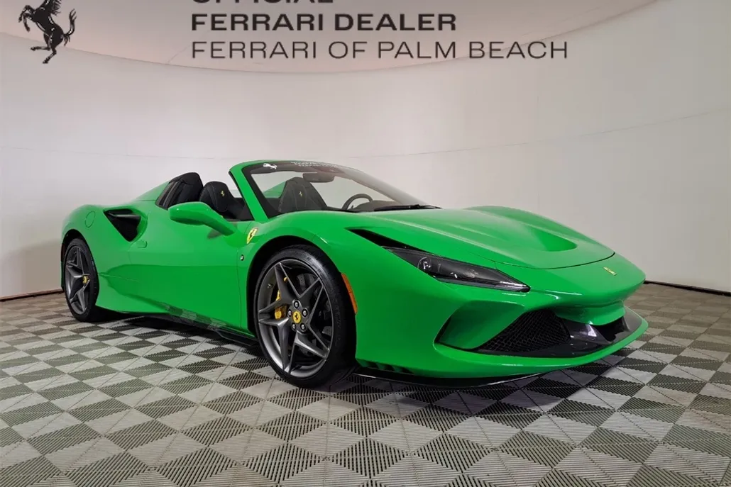 2023 Ferrari F8 Spider Base photo 1
