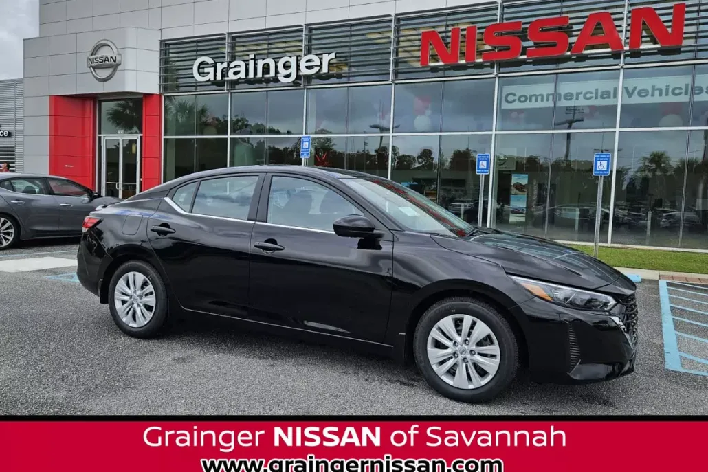 2025 Nissan Sentra S photo 1