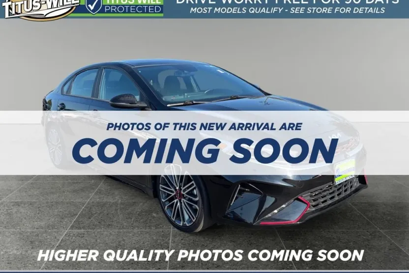 2023 Kia Forte GT photo 1