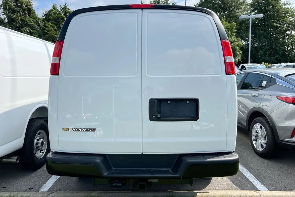 2025 Chevrolet Express Cargo 2500 Van photo 1
