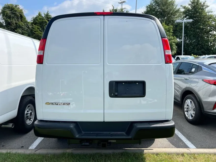 2025 Chevrolet Express Cargo 2500 Van photo 1
