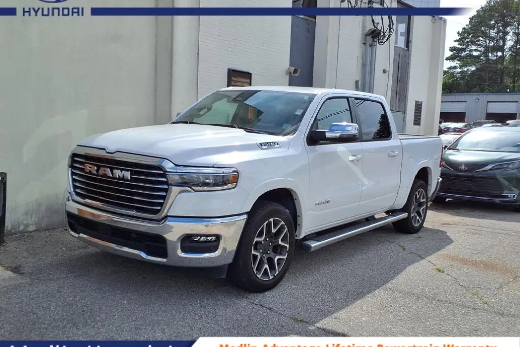 2025 Ram 1500 Laramie photo 1