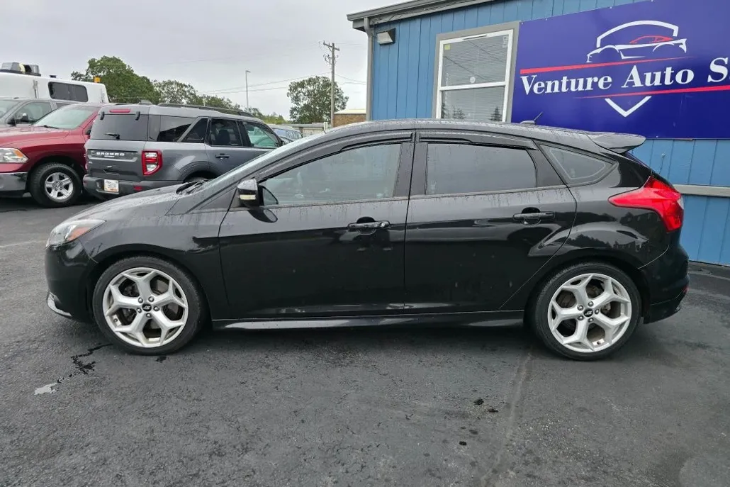 2014 Ford Focus ST photo 1