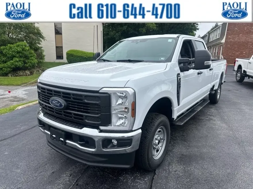 2025 Ford F-250 XL photo 1