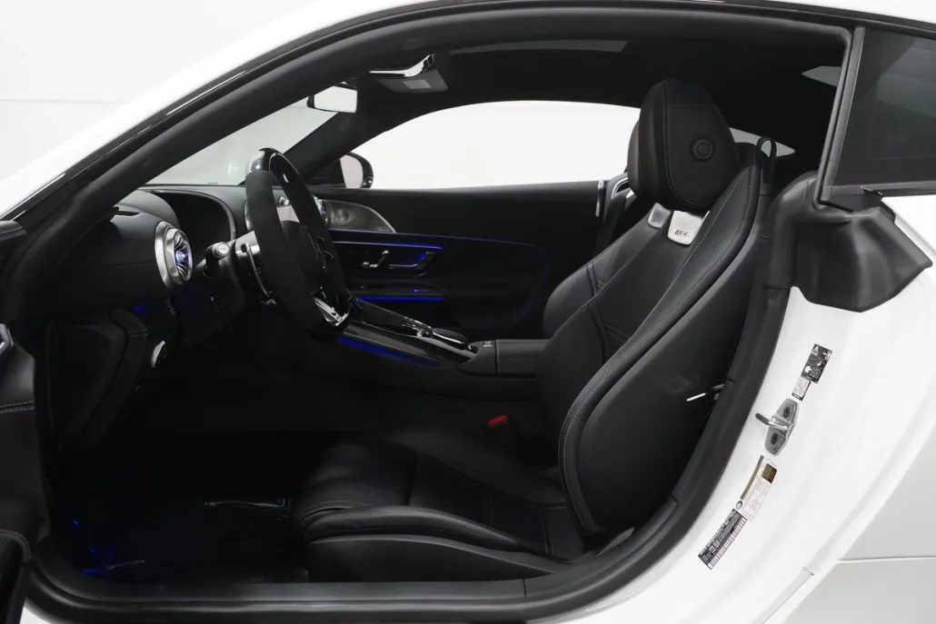 2025 Mercedes Benz AMG GT photo 1