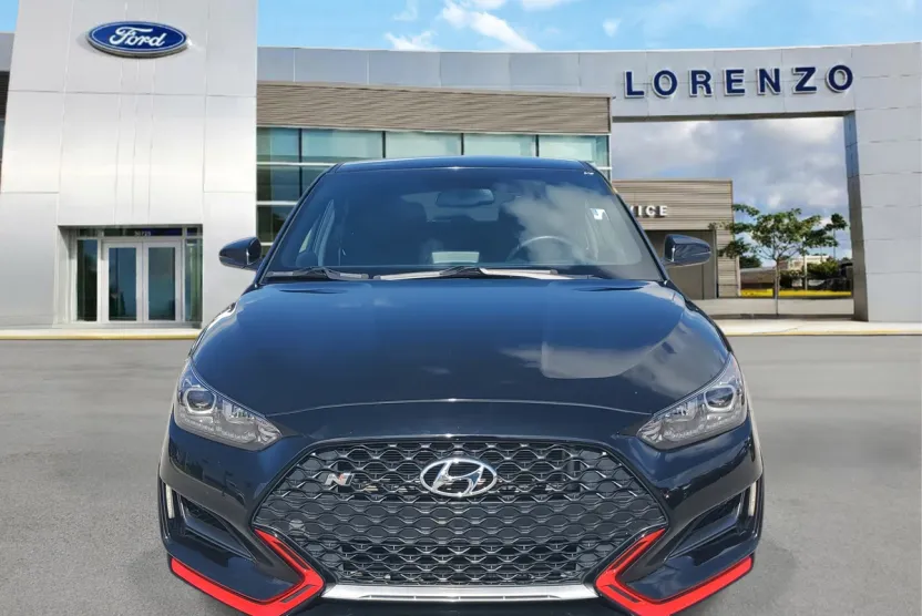 2020 Hyundai Veloster N photo 1