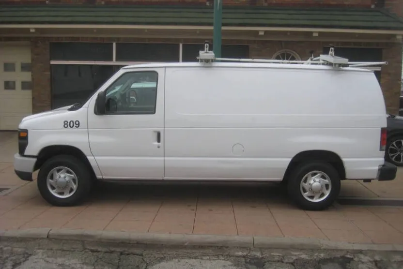 2013 Ford E-150 photo 1