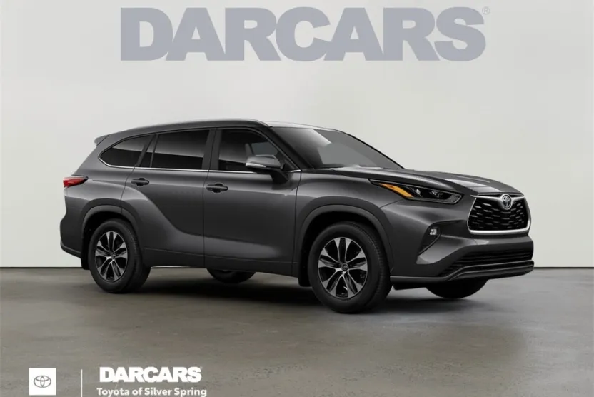 2025 Toyota Highlander XLE photo 1