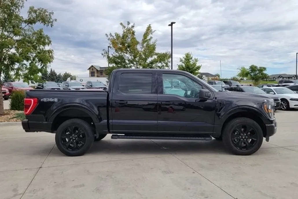 2023 Ford F-150 XLT photo 1