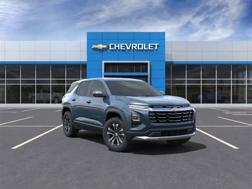 2026 Chevrolet Equinox LT photo 1