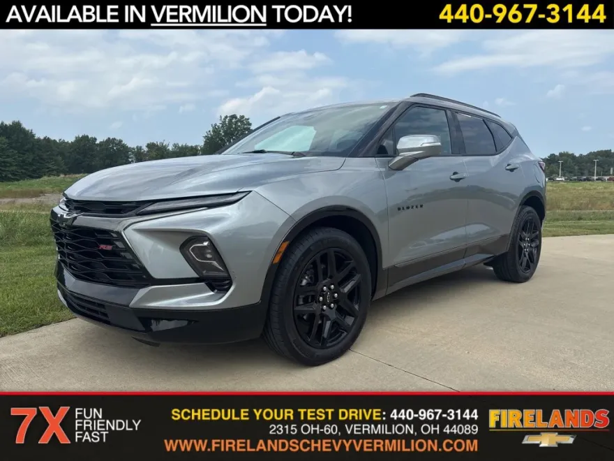 2023 Chevrolet Blazer RS photo 1