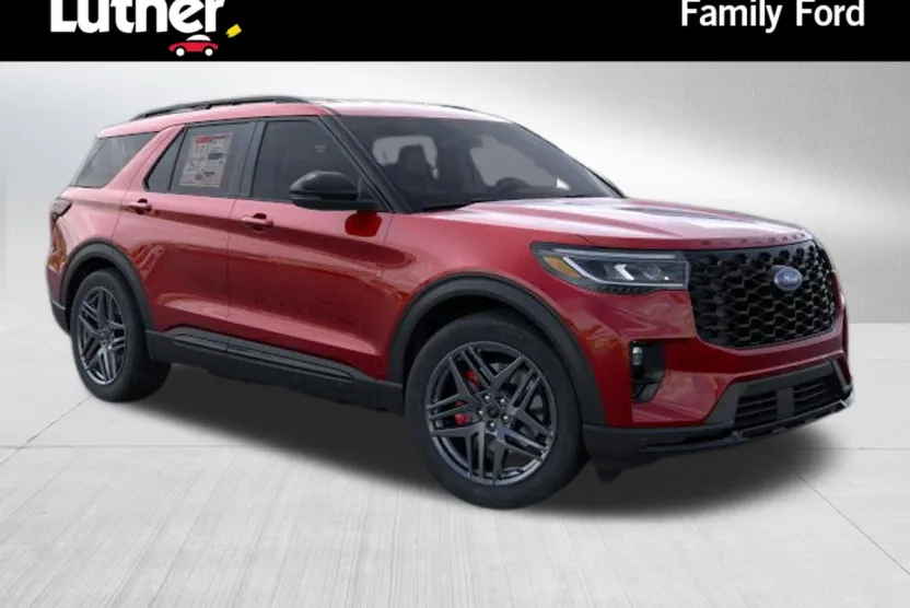 2025 Ford Explorer ST photo 1