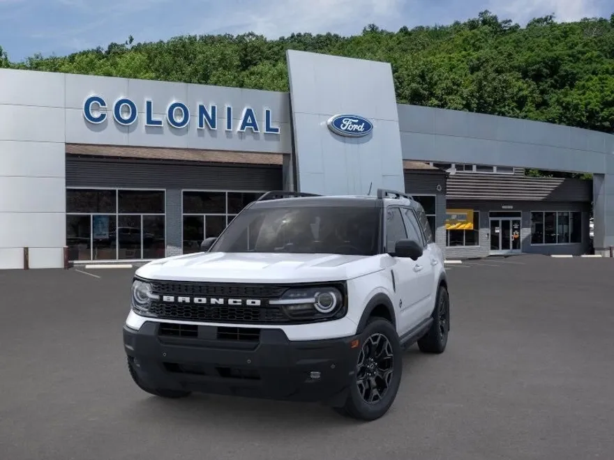 2025 Ford Bronco Sport Outer Banks photo 1