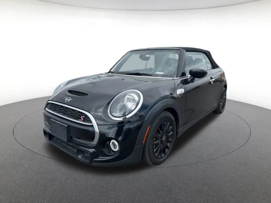 2020 Mini Cooper Convertible S photo 1